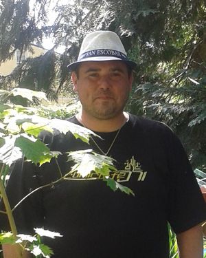 krzysztof sielchanowicz 20x25.jpg