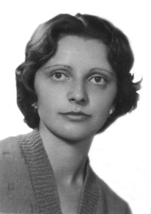 safader maria.jpg