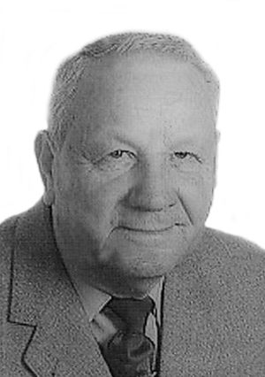 czarny jzef.jpg